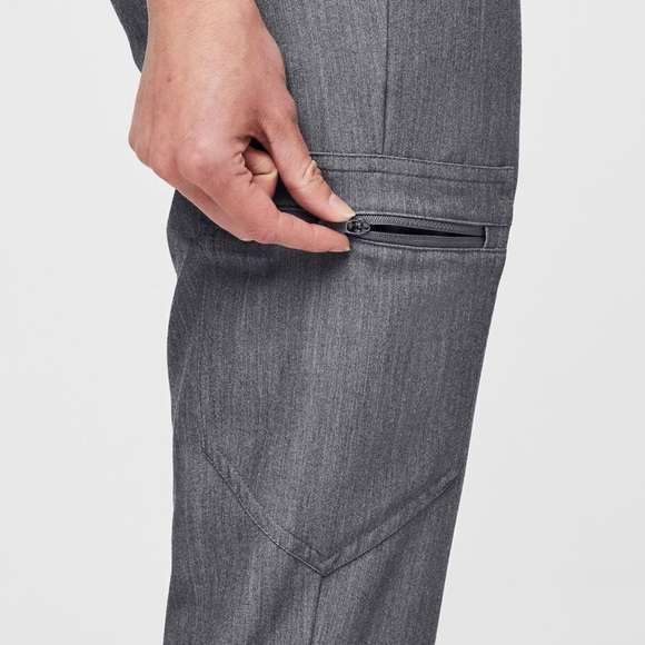 Figs Zamora Jogger Scrub Pants Graphite Grey XXS Petite - Picture 4 of 15